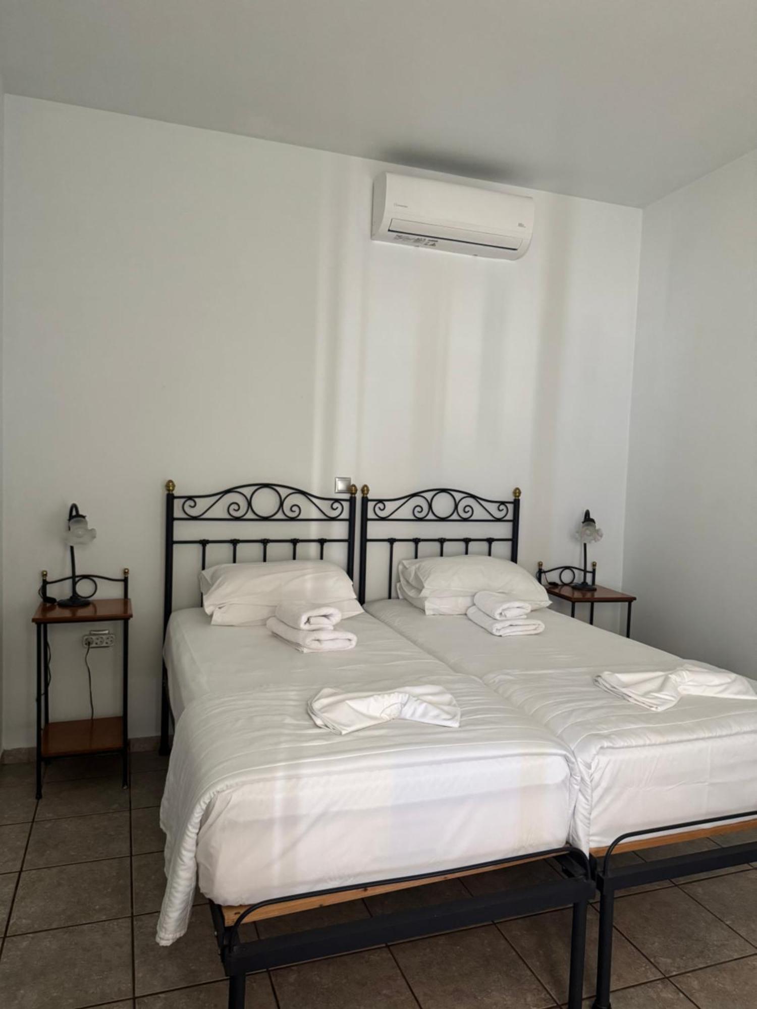 Hotel Esperance 2 à Ermoúpoli Extérieur photo
