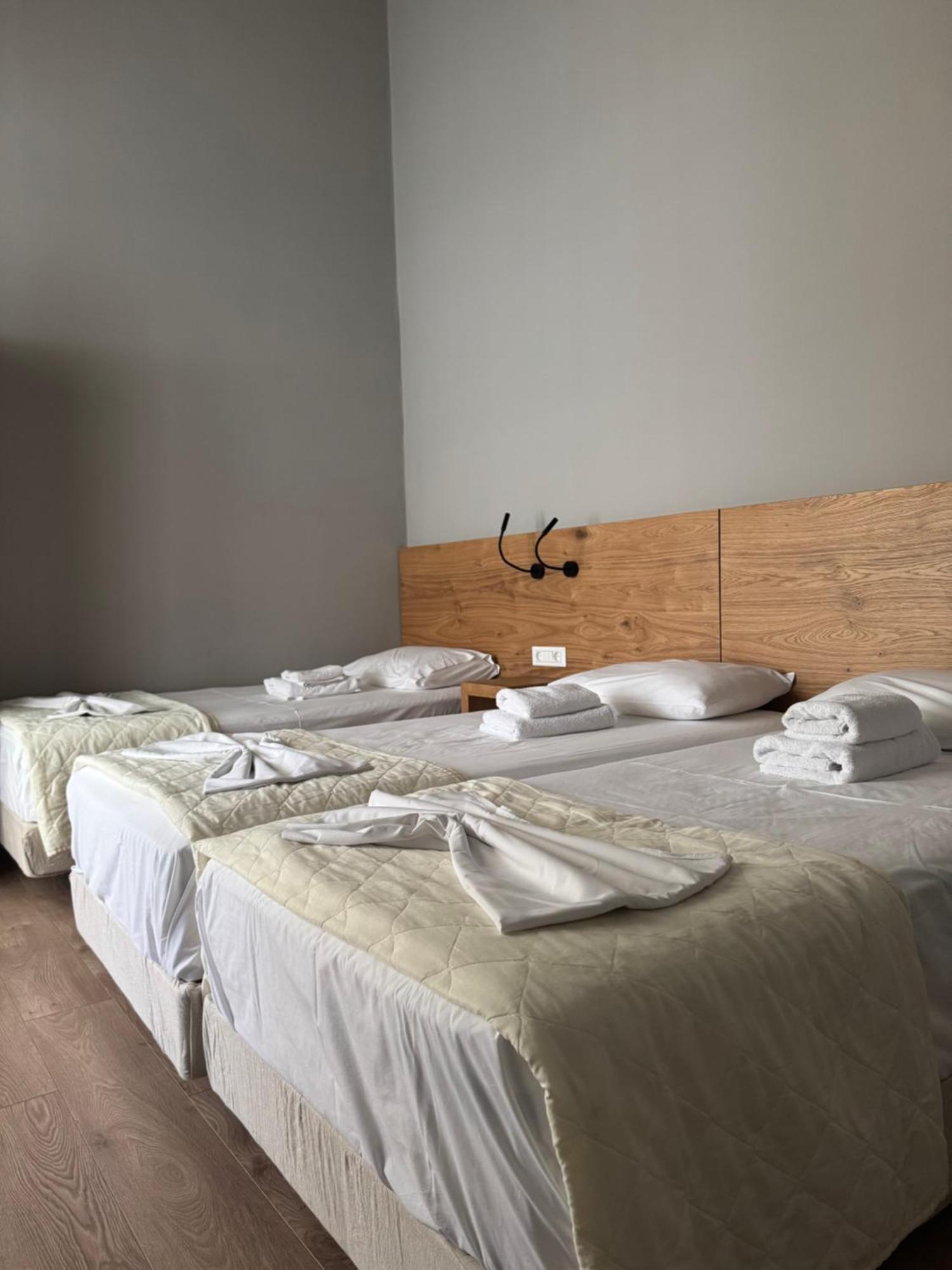 Hotel Esperance 2 à Ermoúpoli Extérieur photo